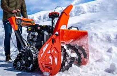 Arien’s snowblowers Image